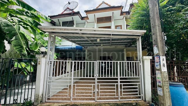 ทาวน์เฮ้าส์ ดิเอมเมอรัลด์ พาร์ค 3 บางบัวทอง รีโนเวทใหม่