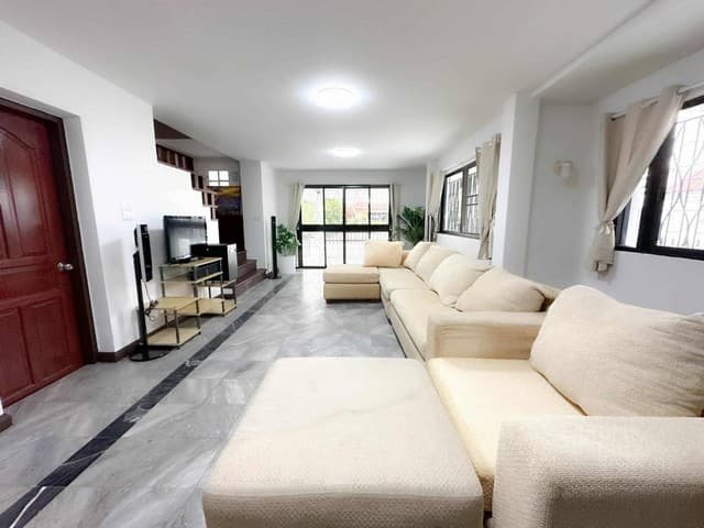 ให้เช่าทาวโฮม ซ.ประวิทย์และเพื่อน ใกล้ Bts ปุณณวิถี หลังมุม หมู่บ้าน Home Avenue ซอย อ่อนนุช 44 , สุขุมวิท 101/1 , อุดมสุข 51