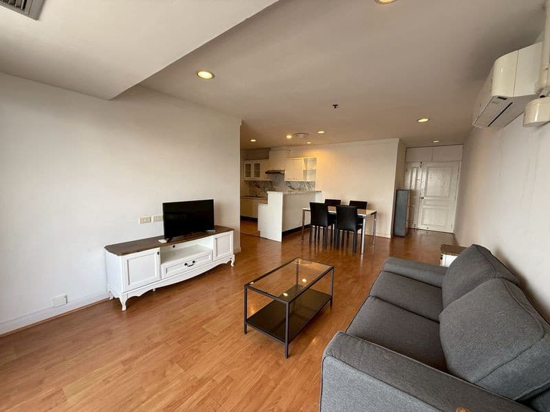 Waterford Sukhumvit 30 Spacious clean comfortable 43rd floor BTS Phrom Phong