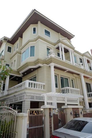 ขายบ้านเดี่ยว4ชั้นซอยประชาอุทิศ 23 ย่าน รัชดา ห้วยขวาง เหม่งจ๋าย ใกล้แหล่งโรงเรียนนานาชาติ