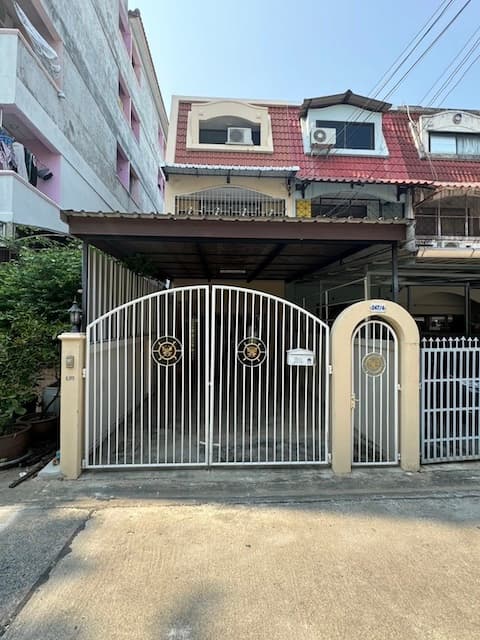 BH3746 ให้เช่าทาวน์เฮ้าส์ 3 ชั้น ซอยลาดพร้าว 64 แยก 7 จดบริษัทฯได้