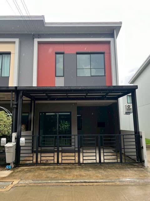 P1218 ขาย ทาวน์โฮม 2 ชั้น โครงการ สิริ เพลส พหลโยธิน 52 Siri Place บ้านใหม่มือ1