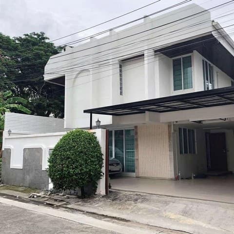 P1226 ขาย บ้านเดี่ยว รีโนเวทใหม่ทั้งหลัง ถนนวิภาวดี 16 ซ.โชคชัยร่วมมิตร