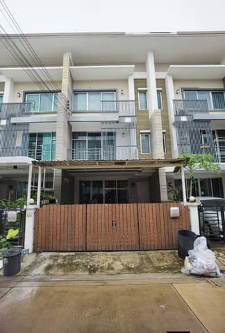 ขายทาวน์โฮม 20 ตร.ว. 3 ชั้น 4 ห้องนอน 3 ห้องน้ำ หมู่บ้านทาวพลัสประชาอุทิศ 90 ซอย 6