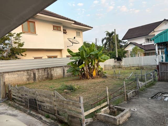 ขายที่ดินเปล่า ทำเลทอง ในหมู่บ้าน เอ็มเพอเร่อร์2 ฟ้าฮ่าม เชียงใหม่