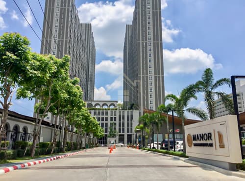 คอนโด Manor Sanambinnam แมเนอร์ สนามบินน้ำ นนทบุรี วิวสระว่ายน้ำ