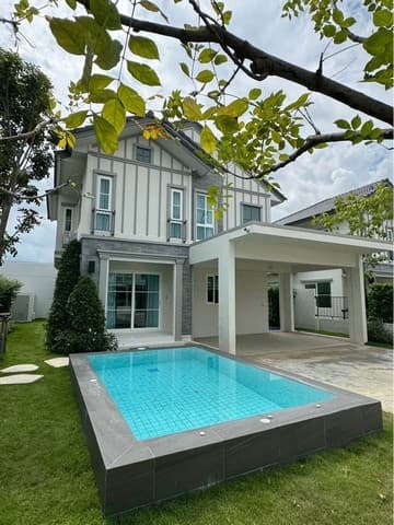 ให้เช่าบ้านเดี่ยวมีทะเลสาบ มีสระว่ายน้ำส่วนตัว Villaggio 3 bangna km 5 ใกล้ทางด่วนและรถไฟฟ้าสายสีเหลือง สถานีศรีเอี่ยม และสถานีศรีแบริ่ง