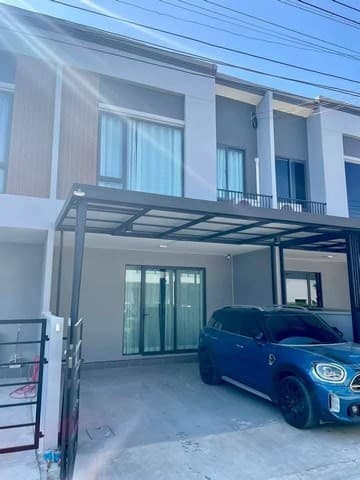 LV53333 ให้เช่า บ้านทาวน์โฮม พลีโน่ สุขุมวิท-บางนา 2 บ้านหลังริม พื้นที่เยอะมาก วิวสนามกอล์ฟเมืองแก้ว ใกล้ห้างเมกาบางนา (อีเกีย)