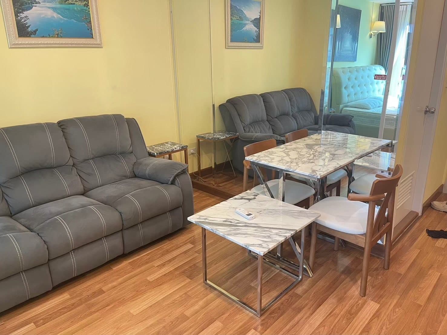 Regent Sukhumvit 81 comfortable safe peaceful 2nd floor BTS On Nut