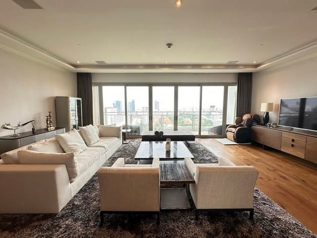 ขาย Penthouse 185 Rajadamri ขนาด 386.56 ตรม ชั้น 27 Fully Furnished + Electrical Appliances ใกล้รถไฟฟ้า BTS ราชดำริ