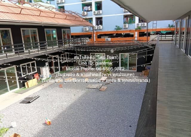 Office ให้เช่าอาคาร 1-2 ชั้น 3 อาคาร พร้อมลานเอนกประสงค์ และที่จอดรถ รวม 1,000 ตร.ม. ใกล้ MRT ห้วยขวาง ขนาดเท่ากับ 200 ตร.ว. 200000 THAI BAHT ใกล้ MRT ห้วยขวาง ราคาจับต้องได้ เดิมเป็นโรงแรมสไตล์รีสอร์ต ผู้สนใจเช่าสามารถนำไปพัฒนาต่อได้ หรือจะนำไปพัฒนา