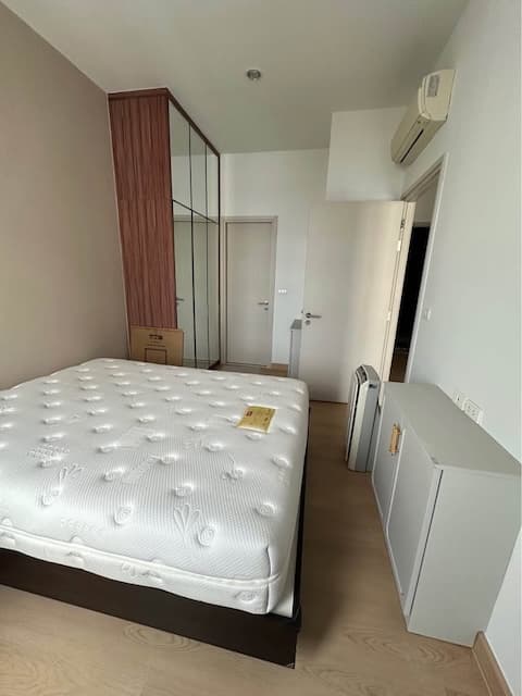 The Capital Ekamai Thonglor clean convenient 9th floor BTS Thonglor