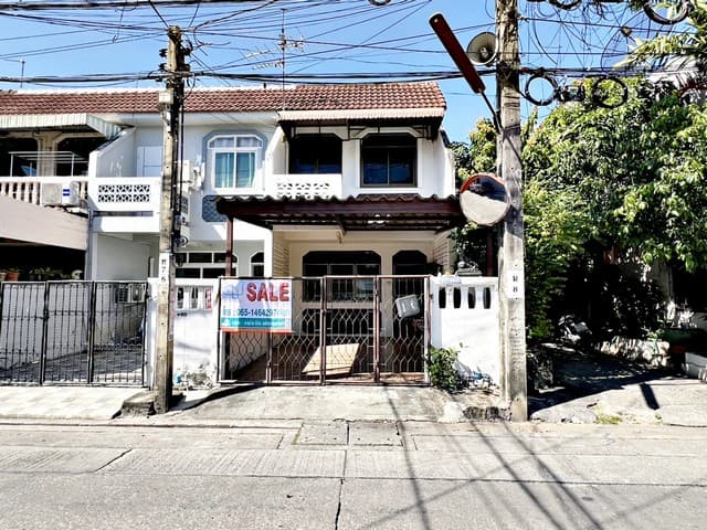 ขายทาวน์เฮ้าส์ 2 ชั้น หมู่บ้านโสสุนคร 2 ทุ่งสองห้อง บางเขน กรุงเทพฯ (บ้านหลังมุม)