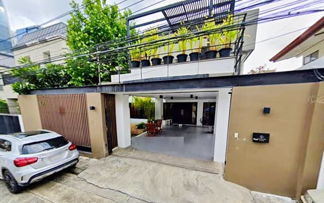 บ้าน 3-4นอน 3น้ำ 60ตร.วา. 240ตร.ม. MRTพระราม9 500ม. ฟอร์จูน ทาวน์ 300 ม.เซ็นทรัล พระราม9 500ม. CBD ใหม่ เดอะ สตรีท รัชดา 1.8 กม.