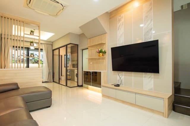 P1825 ให้เช่า ขาย ทาวน์โฮม แลนด์มาร์ค เอกมัย รามอินทรา LANDMARK EKAMAI-RAMINDRA ถนนสุคนธสวัสดิ์ ตกแต่งสวยพร้อมเข้าอยู่