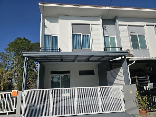 ให้เช่าทาวน์เฮ้าส์2ชั้นแปลงมุม 25ตรว. หลังบ้านวิวสวน ดอนเมือง สรงประภา