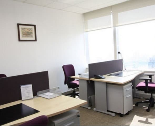 OFFICE อาคารออลซีซั่นล์ เพลส CRC พ.ท. 0 RAI 0 งาน 0 ตร.วา 8000 THAI BAHT ใกล้ อาคารออลซีซั่นล์ เพลส CRC ราคา งาม -