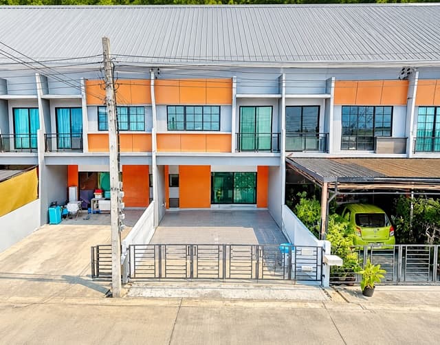 ทำเลกัลปพฤกษ์-สาทร รร.นานาชาติบริติชโคลัมเบีย 2 กม. MRTบางแค 2.5กม. 19ตร.ว.150ตร.ม. ทาวน์โฮม 2 ชั้นฟังก์ชัน 3 นอน 2 น้ำ