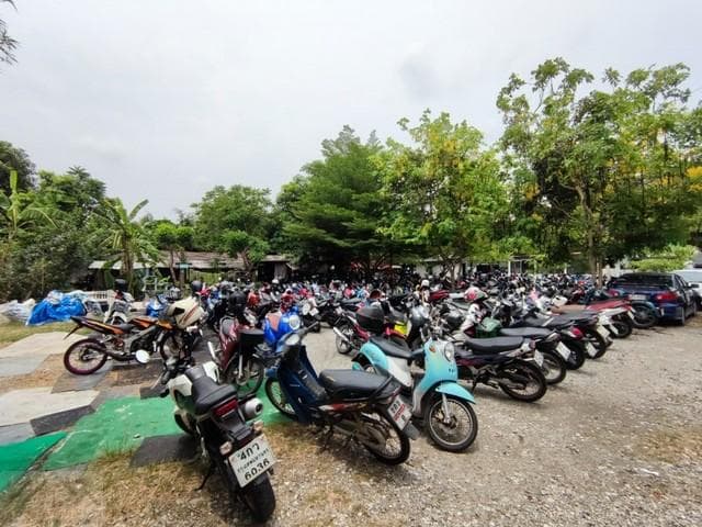 LS 974 ให้เช่าที่ดิน ขนาด 307 ตรว. ซอยบางนา ตราด28 เข้าออก ซอยลาซาล 51 ได้ ตรงข้ามโรงงานแพรนด้าจิวเวอรี่