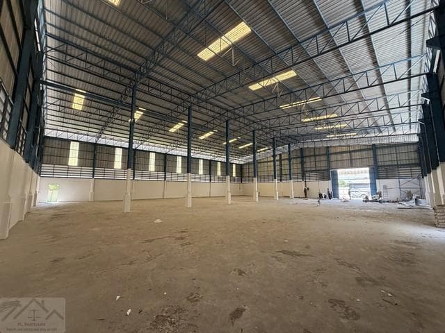 BR 1851 ให้เช่าโรงงานผังสีม่วง Stand Alone 1,000 ตร.ม. ปรับปรุงใหม่ บนถนนเทพารักษ์ สมุทรปราการ ใกล้นิคมอุตสาหกรรมบางพลี
