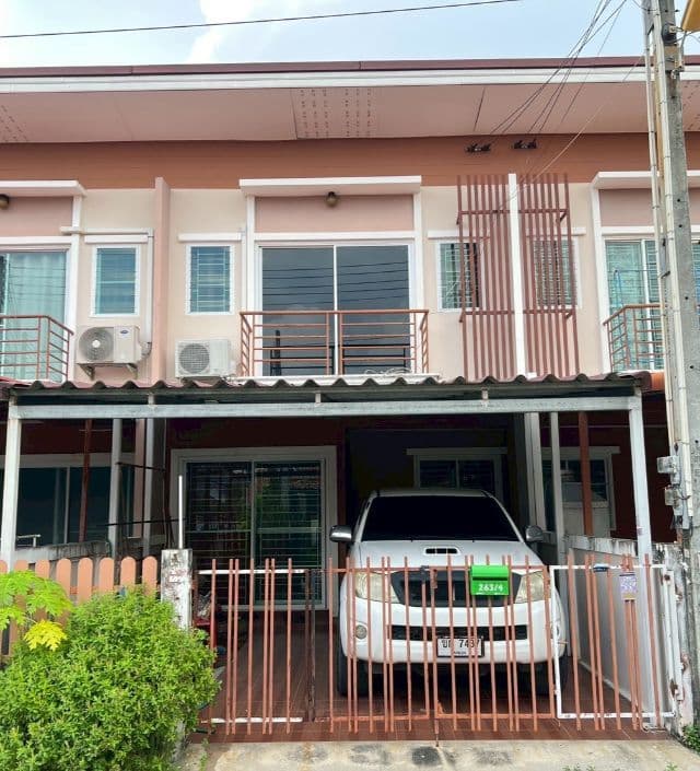 ขายทาวเฮ้าส์ 2 ชั้นพร้อมคนเช่า หมู่บ้านพาทิโอ เพลส ระยอง (Patio Place Rayong) ระยอง