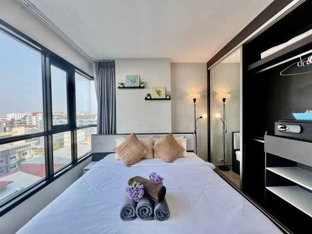 ขาย คอนโด The Base Pattaya เดอะ เบส เซ็นทรัล พัทยา 29.77 ตร.ม. ใกล้เซ็นทรัล พัทยา Fully Furnished ชั้นสูง วิวเมือง 3,600,000 บาท