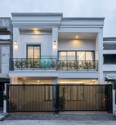 Townhouse in Pridi Panomyong 4 Bedrooms 4 Bathrooms for Rent (C2888)