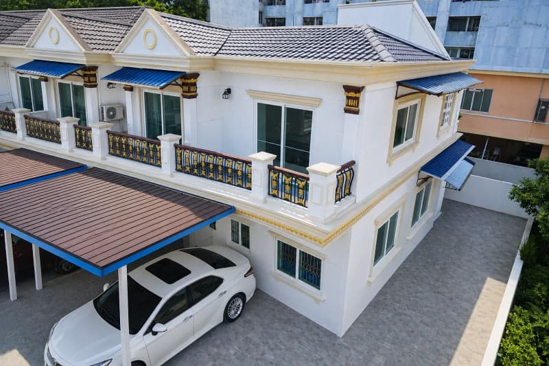 MRT ทำเลคลองจั่น บางกะปิ 50ตร.ว.เดอะมอลล์200ตร.ม. แฮปปี้แลนด์สายบางกะปิ 480ม.4นอน 1 บ้านเดี่ยว2น้ำ