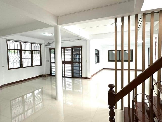 ให้เช่าบ้านเดี่ยว2ชั้นหลังมุมย่านสุทธิสารลาดพร้าว48ใกล้MRTภาวนา,MRTสุทธิสาร เหมาะทำโฮมออฟฟิศ