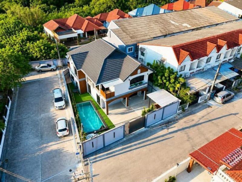 ขายพูลวิลล่า ทุ่งกลม–ตาลหมัน พัทยา 5 ห้องนอน พร้อมสระว่ายน้ำส่วนตัว TP-H2386