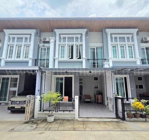 ทาวน์โฮม โกลเด้น ทาวน์ ศิริราช-ราชพฤกษ์ บ้านสวย ราคาถูกที่สุด MRTสถานีอิสรภาพ