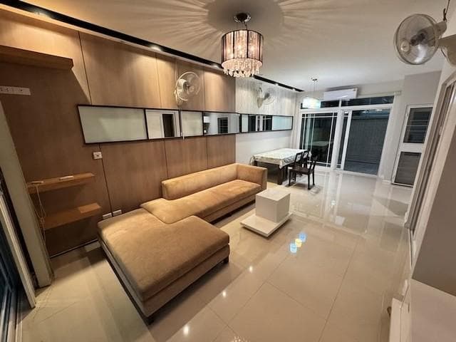 ให้เช่าทาวน์โฮม 3 ชั้น 156 ตร.ม. โครงการ The Terrace Ladprao 71 ซ.นาคนิวาส 48