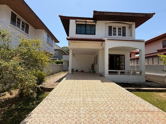 บ้านเช่าริมทะเล อ่างศิลา ติดถนนพระยาสัจจา หมู่บ้านริมทะเล อ่างศิลา HR0091