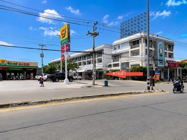 ขายที่ดิน ติดมหาวิทยาลัย 520 ตร.ว. สามชุก จ.สุพรรณบุรี นักลงทุนต้องดู โทร. 086-341-4384 3