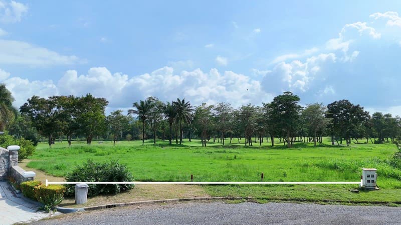 ขายที่ดิน ในสนามกอล์ฟ "ฟินิกซ์ โกล์ด กอล์ฟ แอนด์ คันทรี คลับ" (Phoenix Gold Golf & Country Club) นาจอมเทียน พัทยา ชลบุรี 6