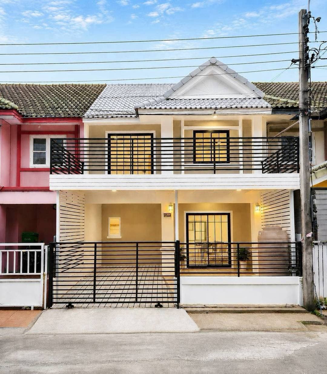 ขายทาวน์เฮาส์ 2 ชั้น พฤกษา 25 ซอยกันตนา-บางใหญ่ รีโนเวทแต่งใหม่พร้อมอยู่ ฟังก์ชันคุ้ม 4 นอน 4