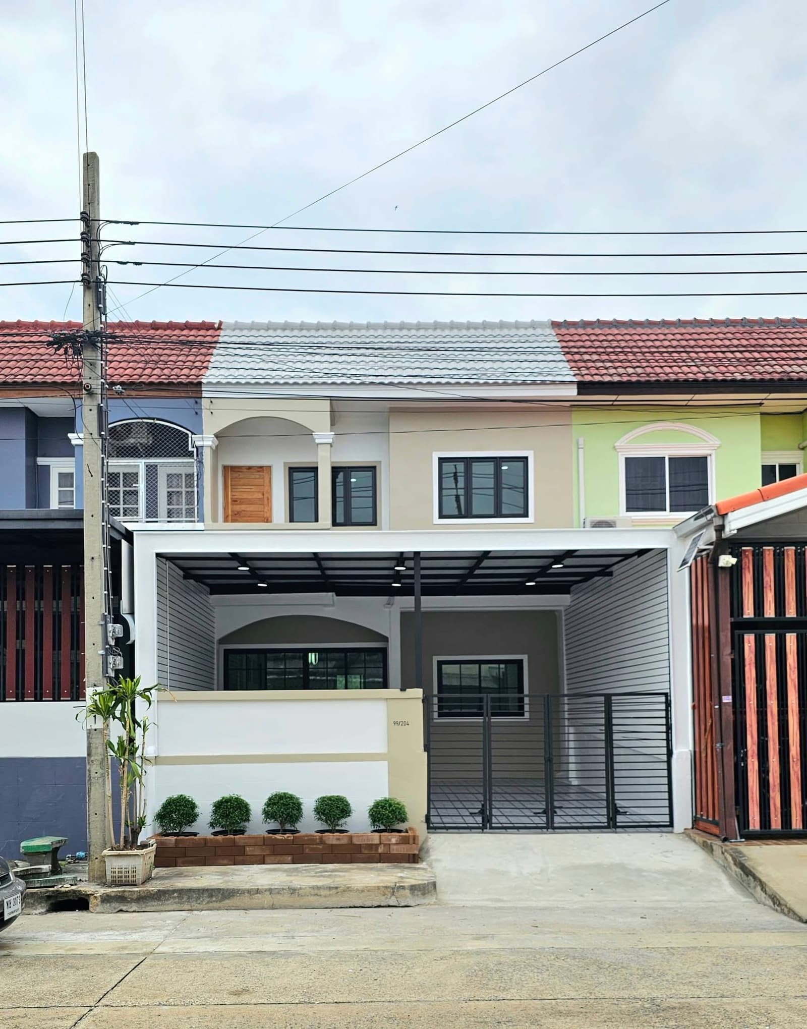 หมู่บ้านศรีประจักษ์7  ไทรน้อย นนทบุรี ทาวน์เฮาส์ 2 ชั้น ถนนเมนค้าขายได้ ตกแต่งใหม่พร้อมอยู่ หลังบ้านติดทุ่งนา 4