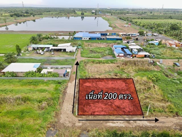 ขายที่ดินติดถนน เนื้อที่ 6-3-32 ไร่ ปากเกร็ด ถนนบางบัวทอง - สุพรรณบุรี ตารางวาละ 20,500