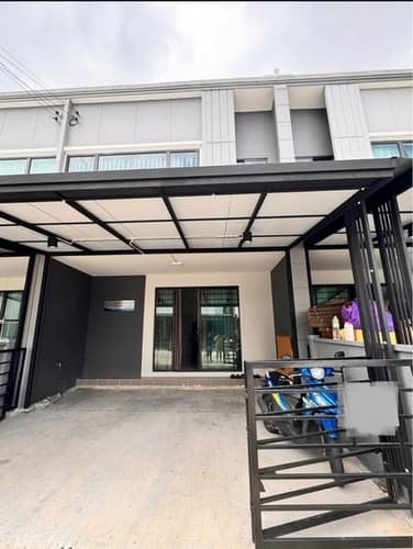 ขายทาวน์โฮม 2 ชั้น หมู่บ้านแฮปปี้ โฮม รามอินทรา 101 เนื้อที่ 28.3 ตร.ว. ขายเพียง 4,300,000 ล้านบาท