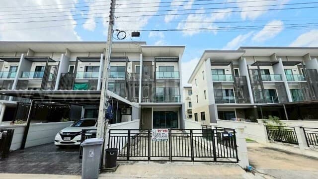 ให้เช่าโกดังพร้อมสำนักงานสำโรงใต้สมุทรปราการ ผังสีม่วง สามารถขอใบรง. 4 ได้