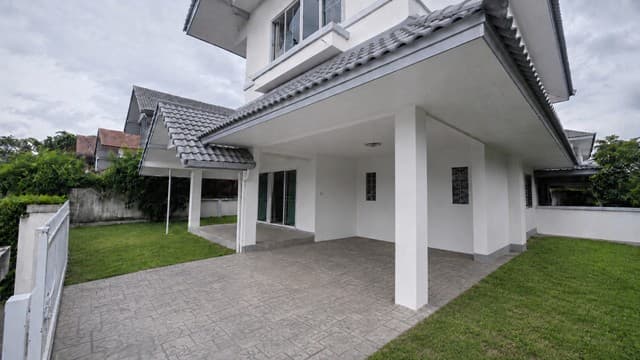 เช่าโกดังที่ย่านบางใหญ่ พร้อมออฟฟิต ซอยวัดปรางค์หลวงบางใหญ่ นนทบุรี
