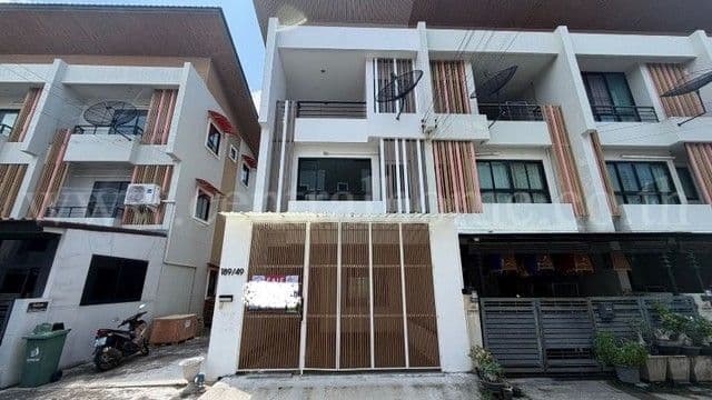 ขายที่ดินข้างศูนย์ราชการใหม่ของนครปฐม ราคาถูกสุดในย่านนี้...ทำเลทอง