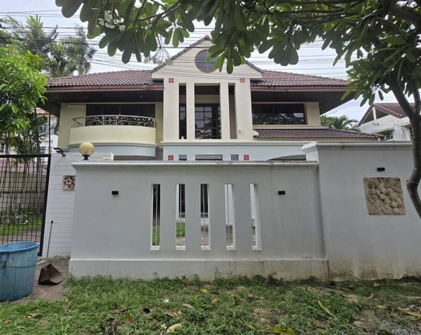 ให้เช่าบ้านเดี่ยว2ชั้น 150ตรว. อยู่ถ.พัฒนาการ69 ใกล้ซีคอนสแควร์ พาราไดซ์พาร์ค