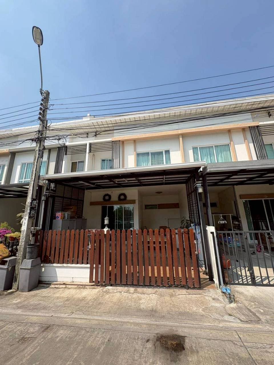 ที่ดินติดถนน ใกล้นิคม อนาคตไกลในเขต EEC นิคมพัฒนา ระยอง 7-1-71 ไร่