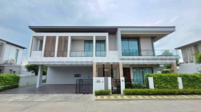 บ้านเดี่ยว บางกอก บูเลอวาร์ด วิภาวดี - พหลโยธิน แปลงหน้าสวน