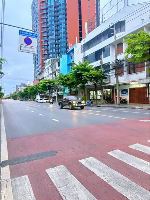 ให้เช่าตึกแถว 3 ชั้น 18 ตร.วา. 220 ตร.ม.BTSเจริญนคร ไอคอนสยาม 445ม. วงเวียนใหญ่ 1.5 กม. ทำนวด สปา ขายยา คาเฟ่ 2 นอน 2 น้ำ เยาวราช 2.5 กม.