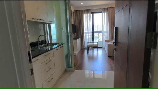 ขายคอนโดใหม่ เดอะชายน์ คอนโดมิเนียม เชียงใหม่ 33.22 ตร.ม. 1 ห้องนอน 1 ห้องน้ำ ทำเลใจกลางเมือง ใกล้ไนท์บาซาร์