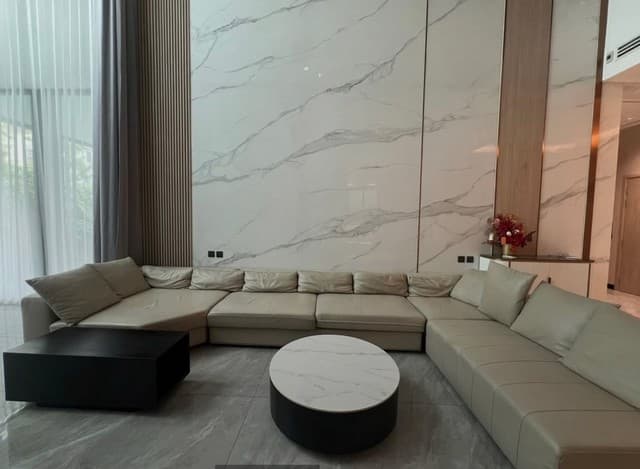 ขายหรือให้เช่า บ้านเดี่ยว The Gentry พัฒนาการ เนื้อที่ 90 ตร.วา สุดหรู Modern Luxury พร้อมลิฟต์ส่วนตัว
