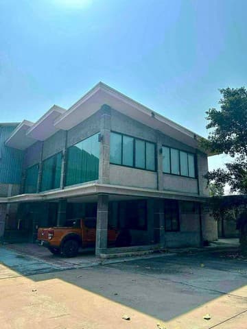 ให้เช่าคลังสินค้านิคมพัฒนาระยอง บนเนื้อที่ดิน 22ไร่ พื้นที่ใช้สอยประมาณ10,078 ตร.ม ผังม่วงลาย ขอใบอนุญาตรง .4 ได้