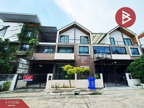 บ้าน Baan Lukgolf ใกล้กับ ใกล้เซนทรัลแจ้งวัฒนะ 2880000 thb ขนาด 0 ไร่ 0 NGAN 25 SQ.WA สะดวกต่อการเดินทาง นนทบุรี